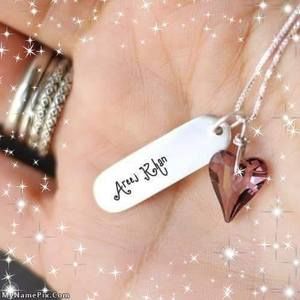 Meet your Posher, Areej